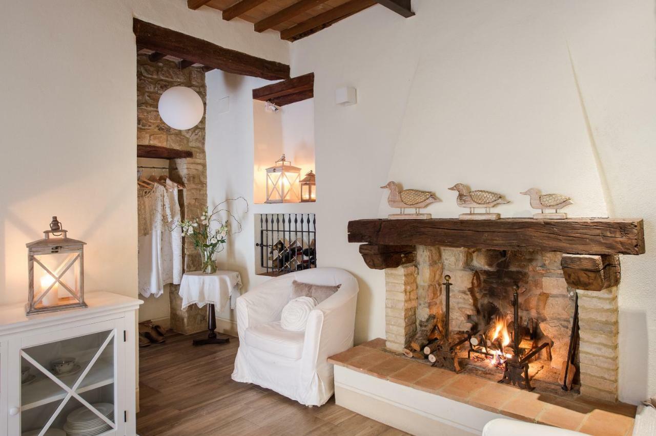 La Casa Di Alice Villa Castelnuovo dellʼAbate Eksteriør billede