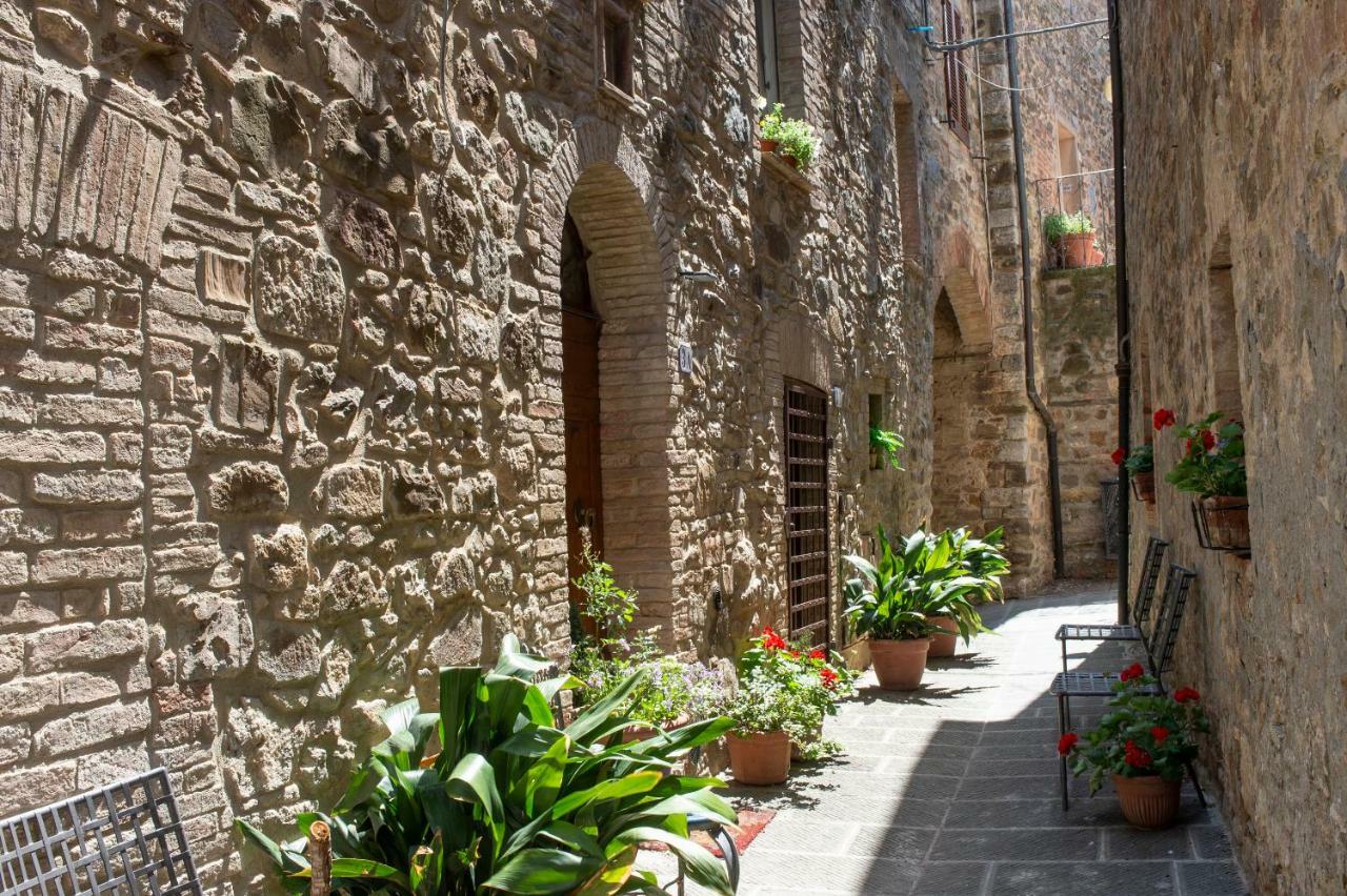 La Casa Di Alice Villa Castelnuovo dellʼAbate Eksteriør billede
